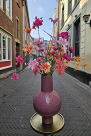 Vaas Pip Studio 40 cm roze met zijdebloemen