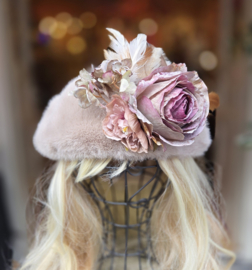 Fluffy Baret Beige Bloemen