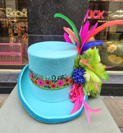 Opgemaakte Wolvilten hoed Aqua/Groen/Roze/Rood