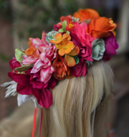 Bloemenband Oranje/Fuchsia/Groen