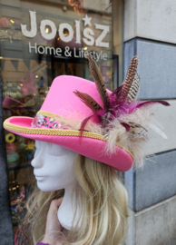 Opgemaakte hoed: Fuchsia/Panter
