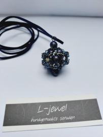 Round cube pendant Navy