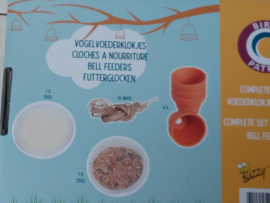 Vogelvoerklokjes maken