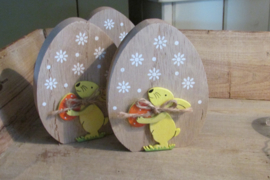 Haasje/konijntje op ei 10 cm hoog (nr5)