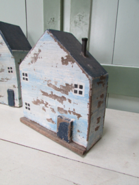 Huis van oud hout, blauw, 20 cm