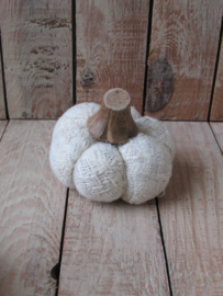 Pompoen van stof creme 10 cm