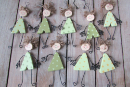IJzerdraad poppetje 13x6 cm (W78)