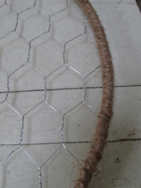 Touwring 40 cm met kippengaas