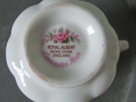 Royal Albert kop en schotel, Lavender Rose