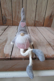 Kerstkabouter met bungelbeentjes