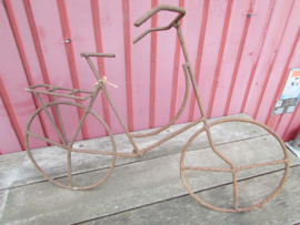 Frame fiets (roestend ijzer)