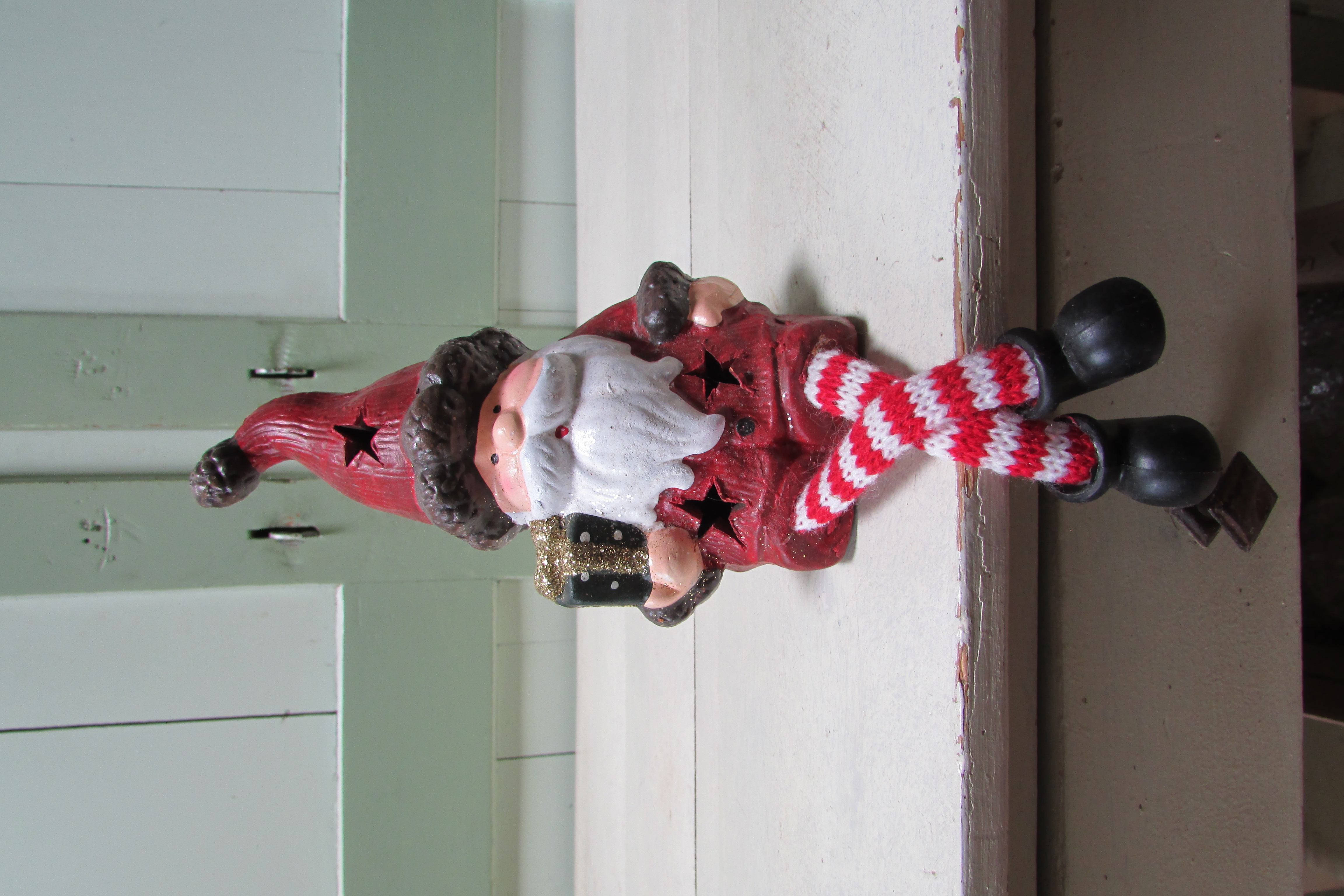 Kerstman met bungelbeentjes