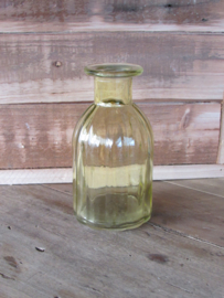 Vaasje van glas (het flesmodel) 14 cm, geel