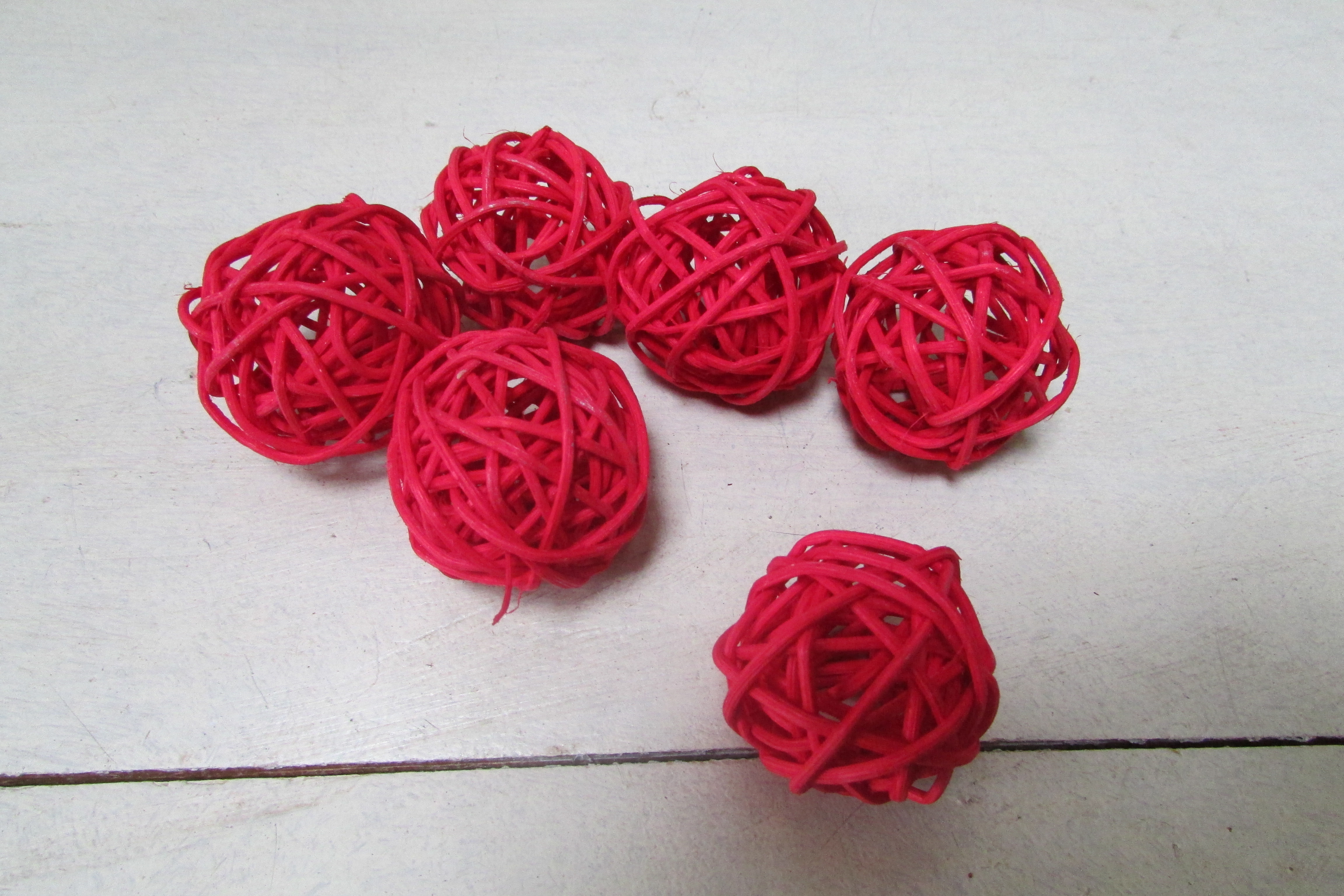Bal rood 4 cm (D21) 6 stuks