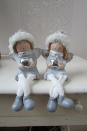 Engel 2 stuks met bungelbeentjes 11 cm (BB36)