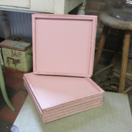 Houten onderbord 31 cm roze