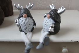 Kerstkabouter 2 stuks 11cm met bungelbeentjes (BB33)