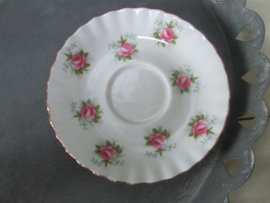 Royal Albert kop en schotel, Lavender Rose