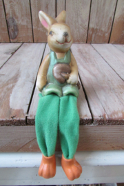 Haasje met bungelbeentjes