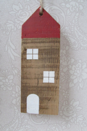 Huis van hout rood/naturel  28 cm