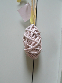 Paasei riet 10 cm wit (nr6)
