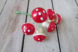 Paddenstoeltjes kunst 12 stuks 2 cm (D223)