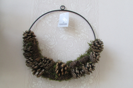 Ring met deco mos en dennenappels (W119)