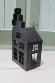 Huis van metaal 26 cm