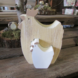 Kip met kuiken-hout 13 cm