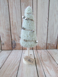 Kerstboompje met belletjes zacht groen 22,5 cm hoog