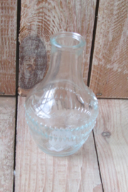 Vaasje helder glas met decor(W150)