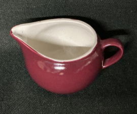 bordeauxrode melkkan