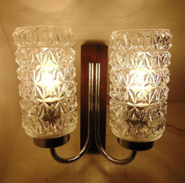 3 stunning identical vintage wall lights – Lovely design 1960’s 1970’s