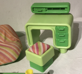 uit 1977, barbie speelset dream furniture