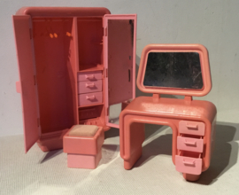 uit 1977, barbie speelset dream furniture, bedroom pink