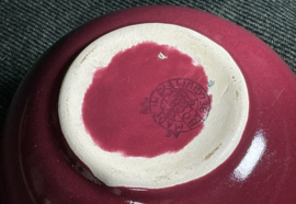 bordeauxrode melkkan