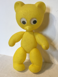 Plastic gele knuffelbeer  jaren 70