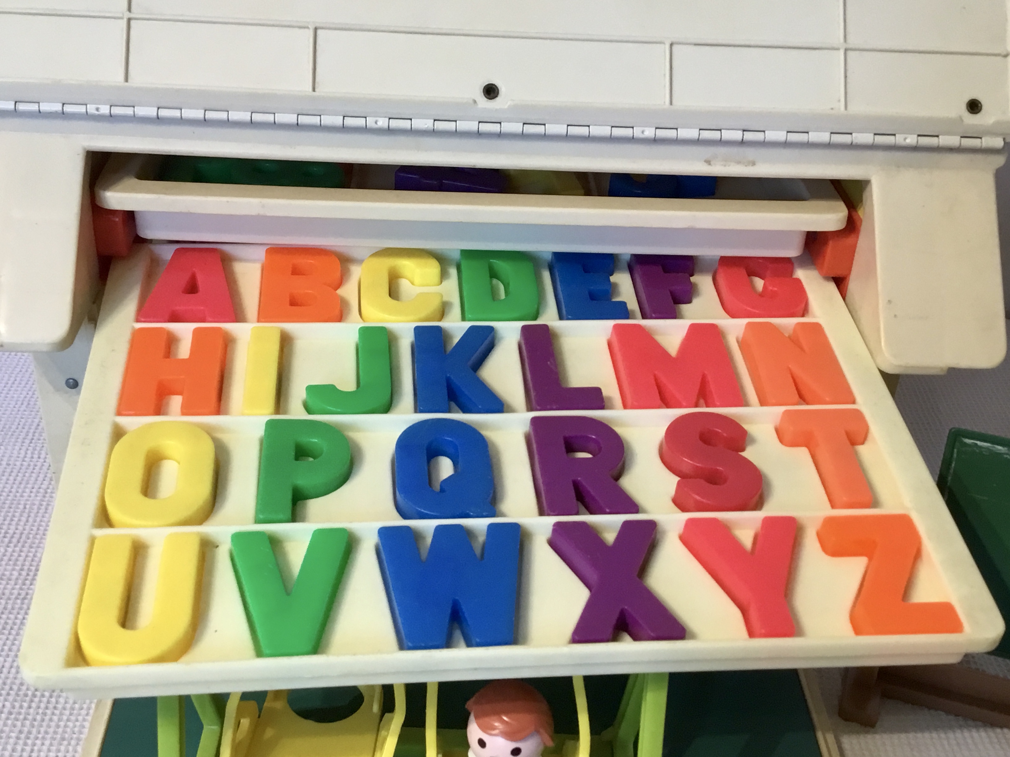 fisher price , vintage school uit 1971
