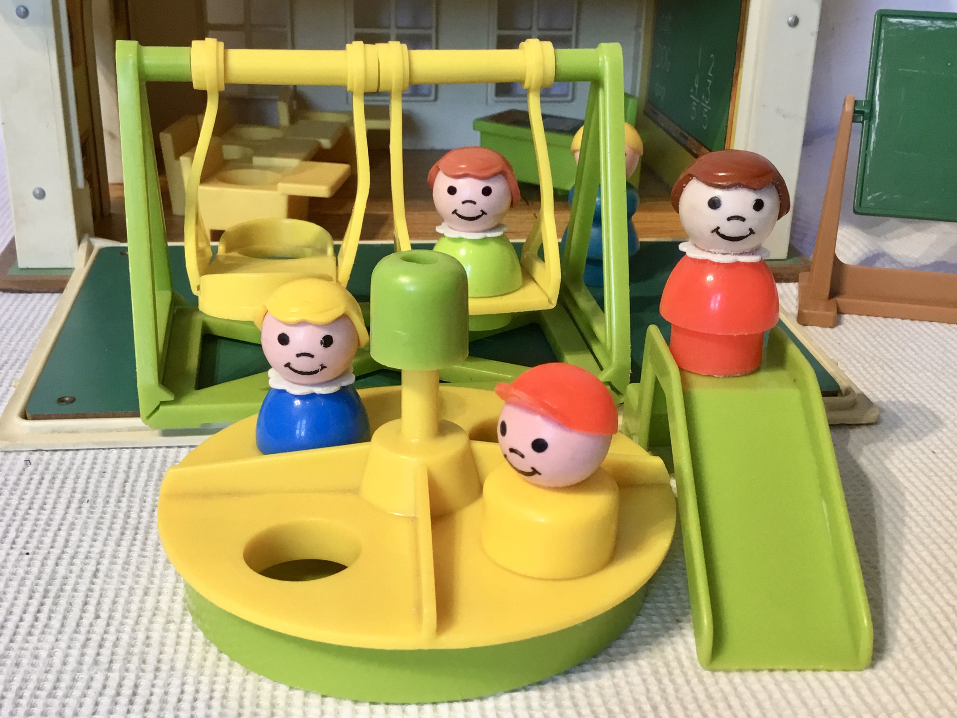 fisher price , vintage school uit 1971