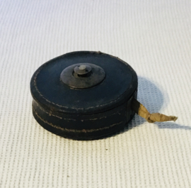 meetlint in lederen etui