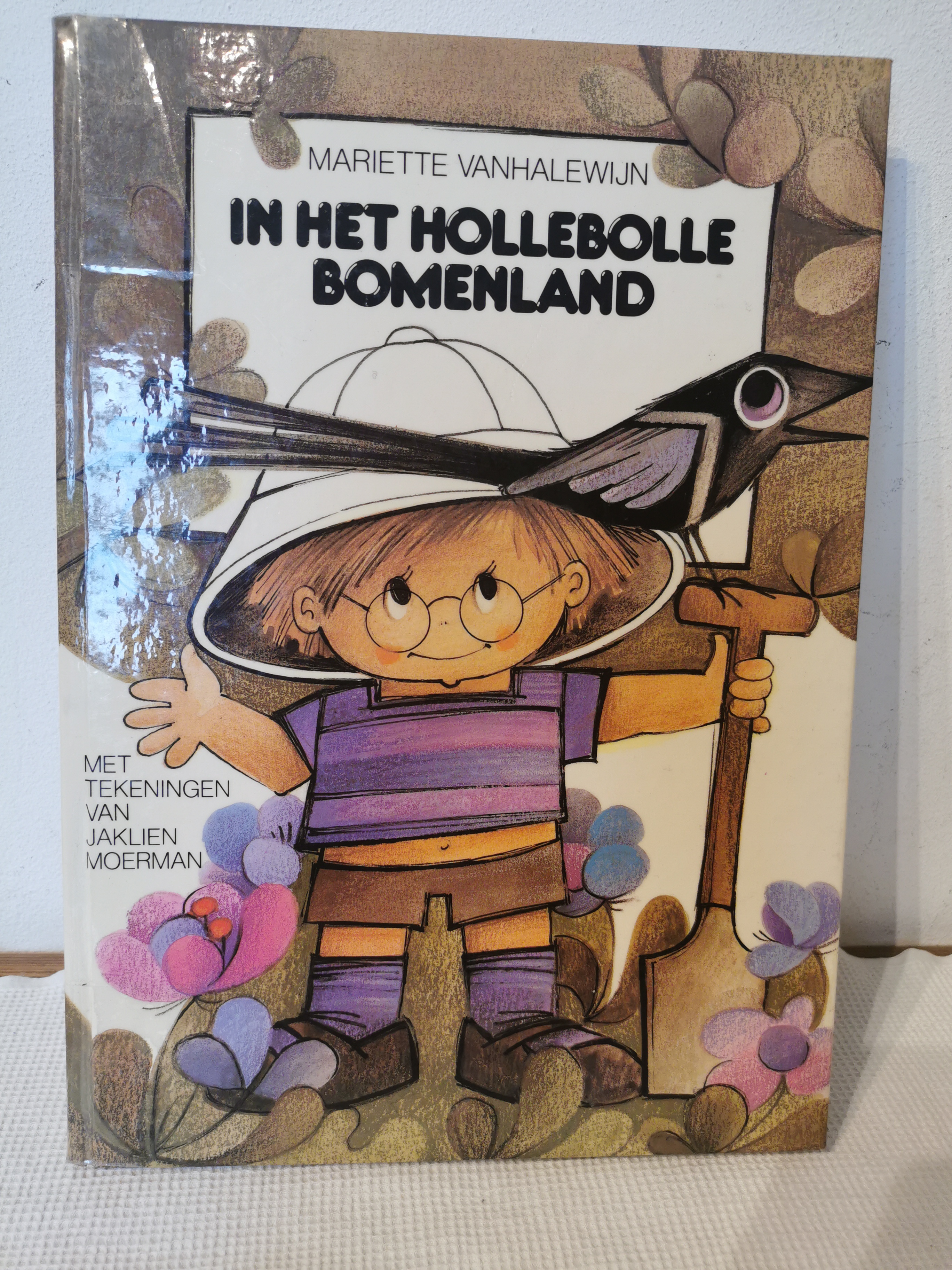 In het hollebolle bomenland