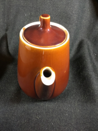 Bruine  koffiepot  Nr 4