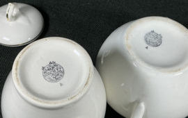 melk en suiker set  gouden bloem