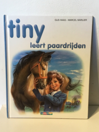 TINY leert paardrijden* 2012