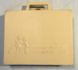 Vintage Fisher price ,nr 936  medical kit, 1977