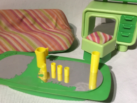 uit 1977, barbie speelset dream furniture