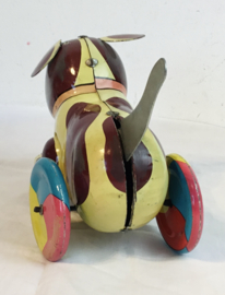 mechanische blikken hond met bal ,  tin toy *
