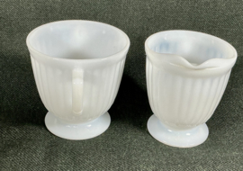 Fire King, mek en suiker setje ,melkglas