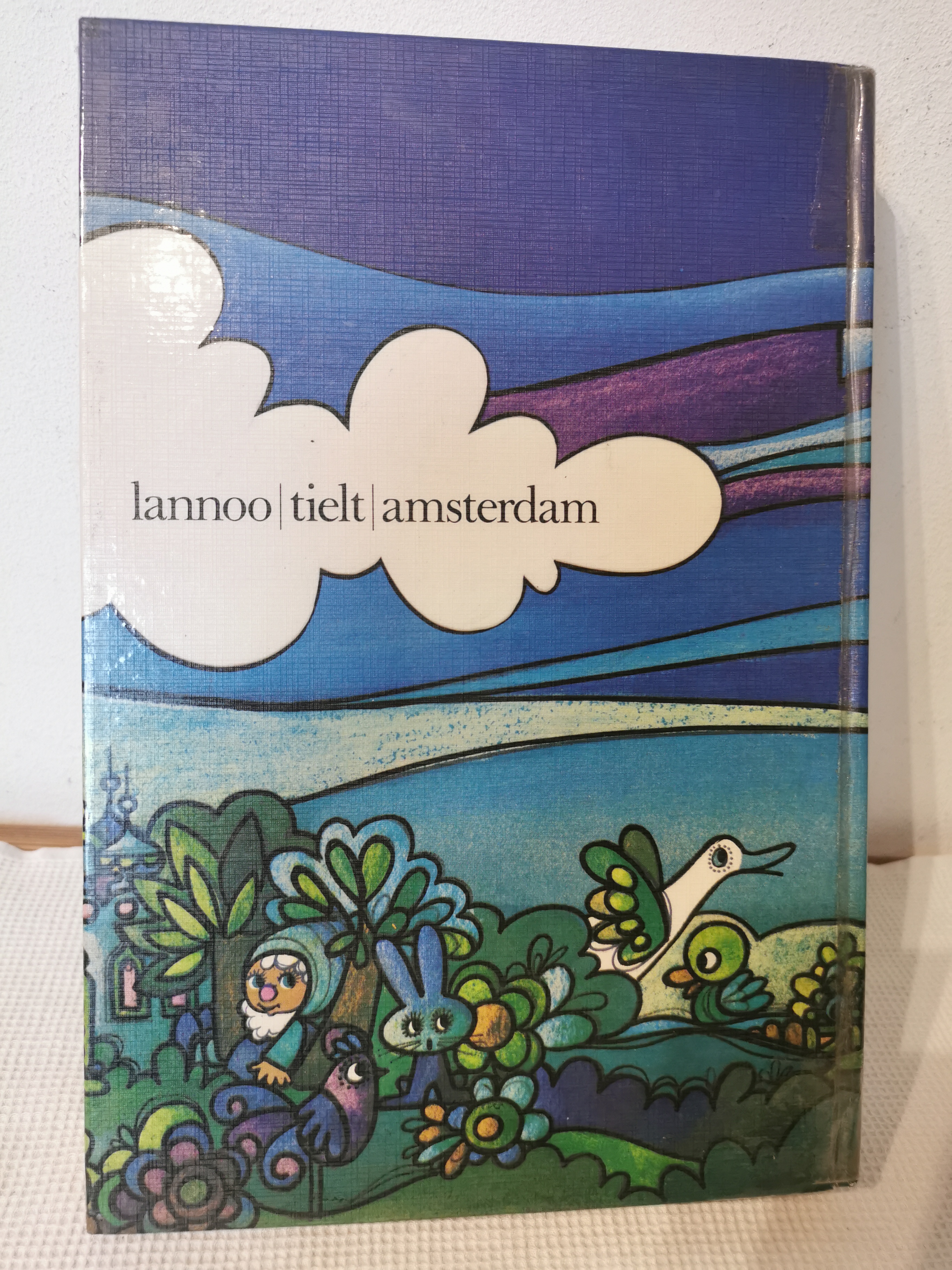 Met de maan als schuitje