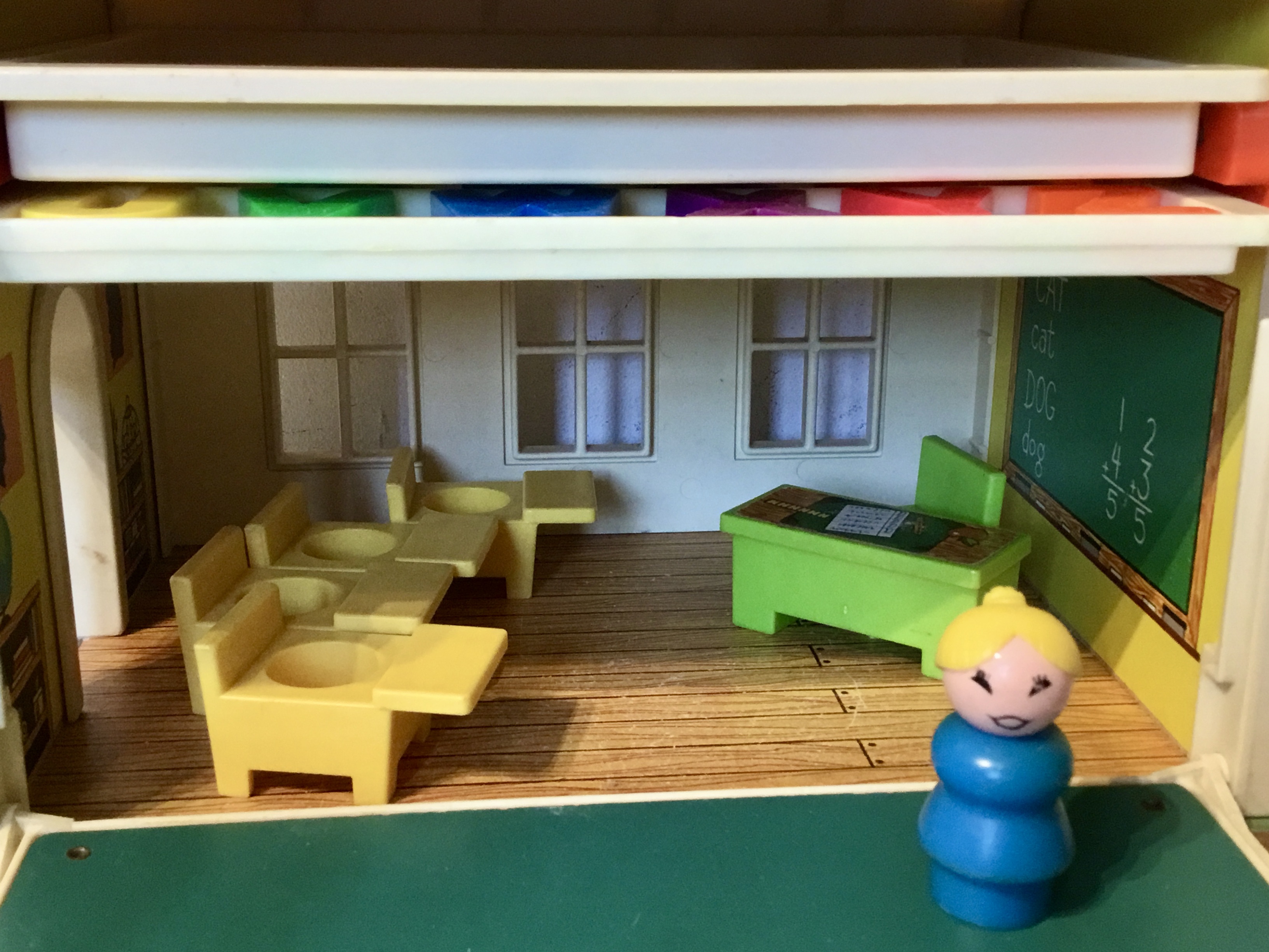 fisher price , vintage school uit 1971